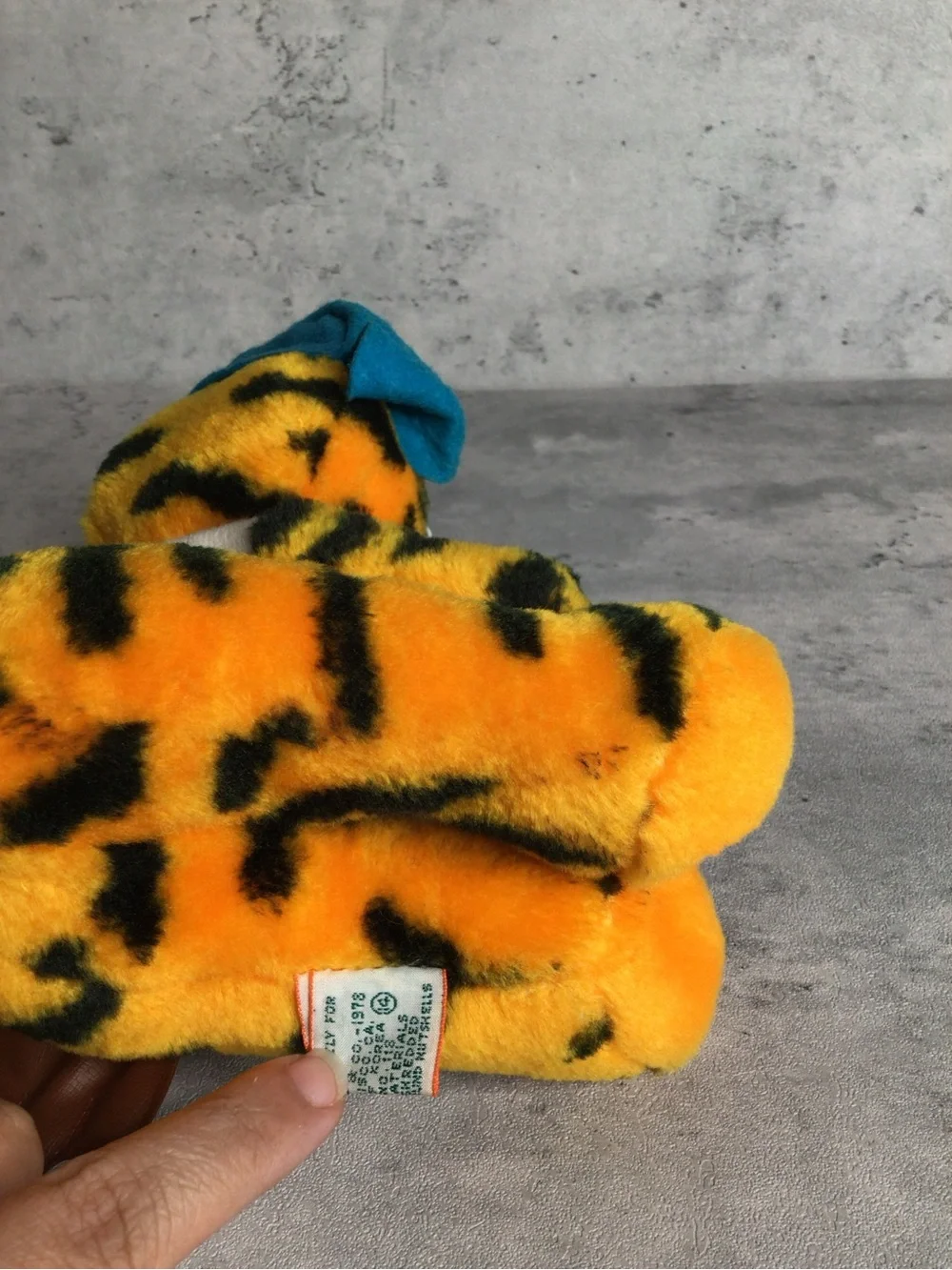 Vintage 1970's Dakin Tiger Baseball Stuffed Animal Plush Toy Sambo Cap and Glove